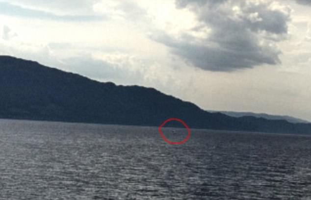 Những bằng chứng về việc quái vật hồ Loch Ness có thể đã mất tích - Ảnh 2.