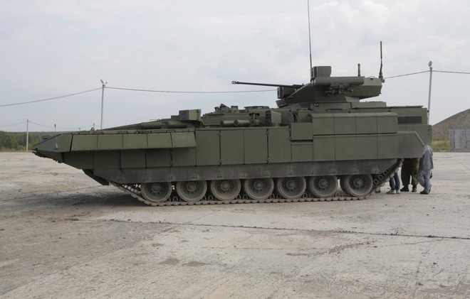 [ẢNH] Vào trong xe chiến đấu bộ binh T-15 Armata của Nga - Ảnh 2.