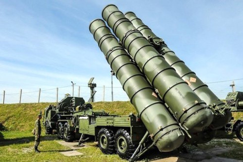 Tổng thống Nga sẵn s&agrave;ng b&aacute;n hệ thống t&ecirc;n lửa S-400 cho Thổ Nhĩ Kỳ - Ảnh 1.