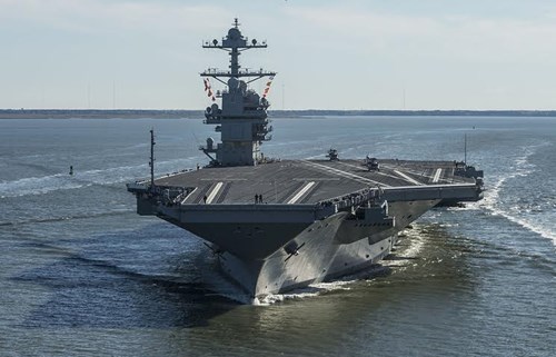 Hải quân Mỹ tiếp nhận siêu tàu sân bay USS Gerald R.Ford trị giá 12,9 tỷ USD - Ảnh 1.