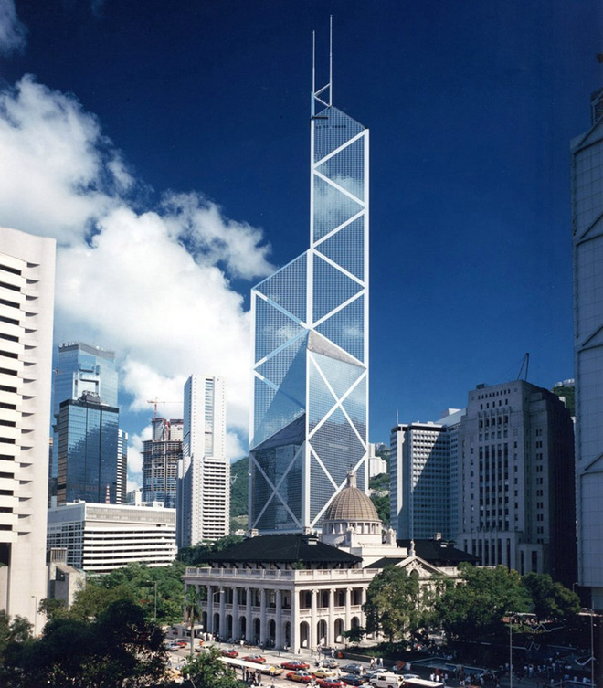 Tổng hợp 16 tòa nhà chọc trời “sang chảnh” nhất được xây dựng trong 30 năm qua - Ảnh 1.