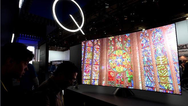 Sony trỗi dậy ở phân khúc TV cao cấp trong Quý I, nhưng cả năm 2017 sẽ vẫn là của Samsung - Ảnh 2.