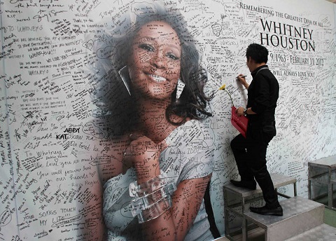 Whitney Houston chưa bao giờ sẵn sàng để nổi tiếng - Ảnh 1.