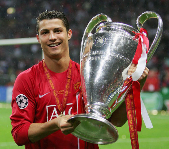 Man United mua lại Ronaldo lúc này là cực kỳ khôn ngoan - Ảnh 1.