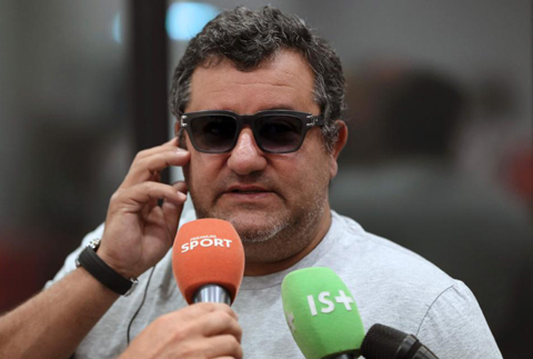 Mino Raiola: Donnarumma từ chối gia hạn không phải vì tiền. Cậu ấy đã bị dọa giết - Ảnh 1.