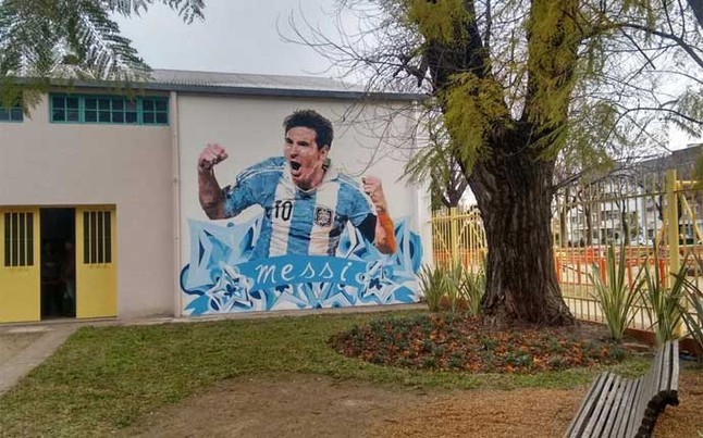 Đám cưới Messi ở ngay gần hang ổ ma túy và tệ nạn xã hội - Ảnh 1.