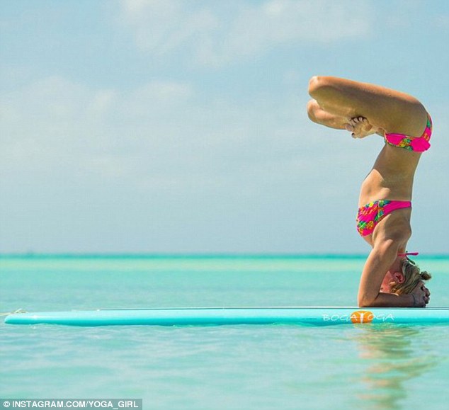 Bí mật dữ dội đằng sau tư thế trên nước tuyệt đỉnh của cô giáo yoga hot nhất thế giới - Ảnh 7.