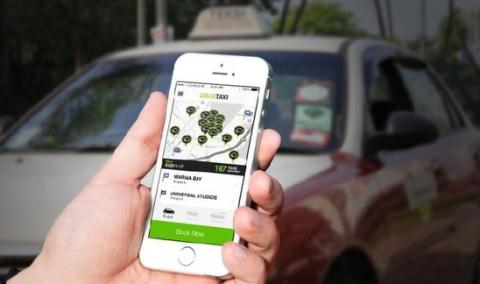  Uber, Grab đồng loạt bị bắt kiểm tra nộp thuế  - Ảnh 1.