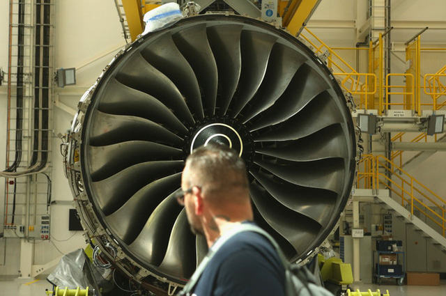 Đột nhập nhà máy của Rolls-Royce – nơi sản xuất một trong những loại động cơ máy bay sạch và thân thiện với môi trường nhất - Ảnh 1.