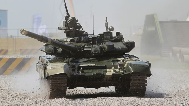 [NÓNG] Sputnik: Nga cung cấp 64 xe tăng T-90 cho Việt Nam - Ảnh 1.