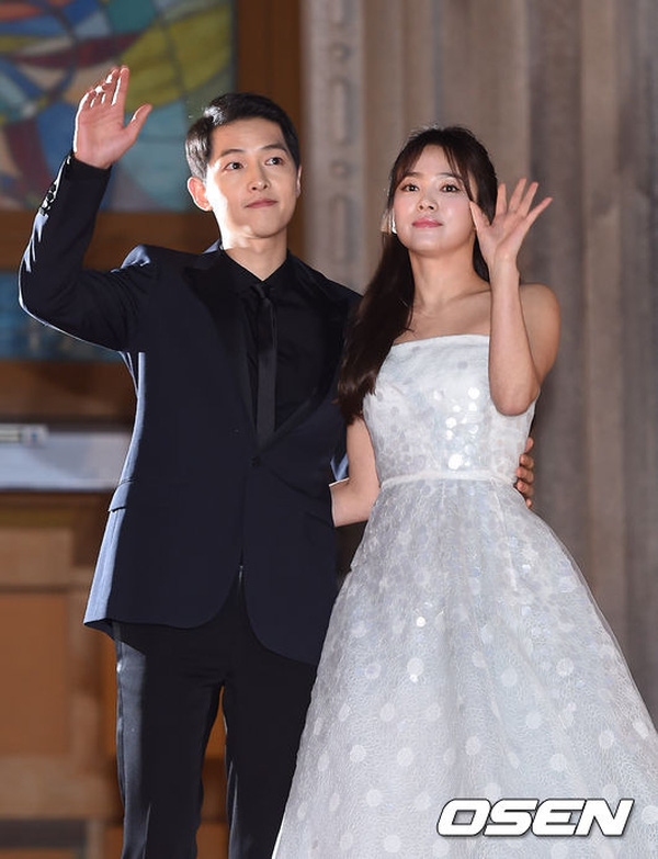 Xúc động bức tâm thư của Song Joong Ki gửi đến công chúng sau khi công bố đám cưới với Song Hye Kyo - Ảnh 1.