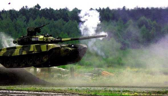 T-90S Nga bán cho Việt Nam: Xe tăng bất bại trên chiến trường - Ảnh 1.