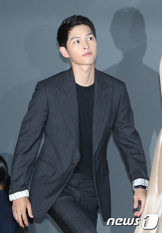 Song Joong Ki tỏ tình, tiết lộ lý do tự hào về Song Hye Kyo tại sự kiện - Ảnh 2.