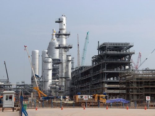 Tập đoàn Dầu Khí lo mất 2 tỷ USD bù lỗ cho Lọc dầu Nghi Sơn - Ảnh 1.