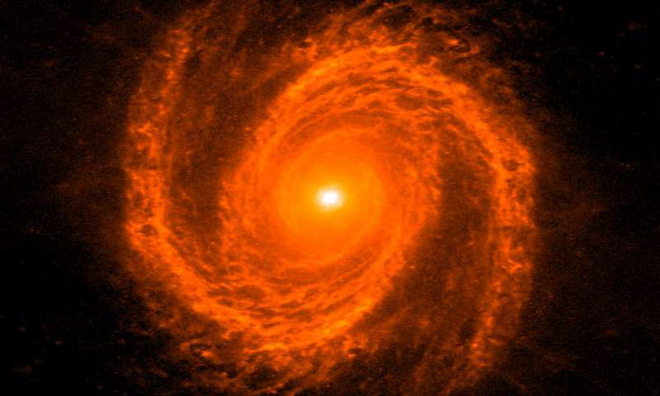 Các nhà khoa học vừa nghĩ ra cách cân khối lượng lỗ đen: dùng các nhánh xoắn ốc của thiên hà - Ảnh 2.