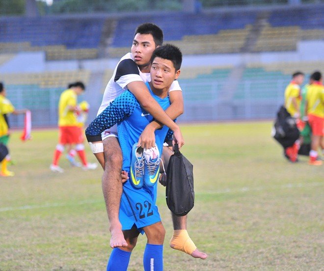 U22 Việt Nam chia tay 3 cầu thủ trước SEA Games - Ảnh 1.