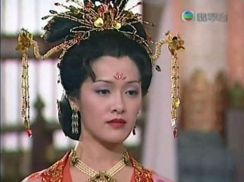 Nàng Hoa hậu lận đận nhất Hong Kong: Xinh đẹp, diễn hay vẫn bị khán giả ghét bỏ quay lưng - Ảnh 3.