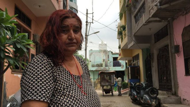 Ấn Độ: Hơn 50 phụ nữ hoảng sợ khi bị thôi miên rồi cắt tóc đầy bí ẩn - Ảnh 1.