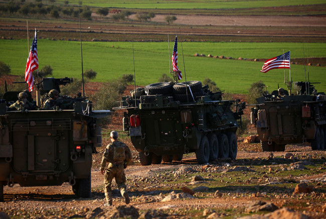 Nga phá trận “chiến tranh giá rẻ” Mỹ tại Syria - Ảnh 1.