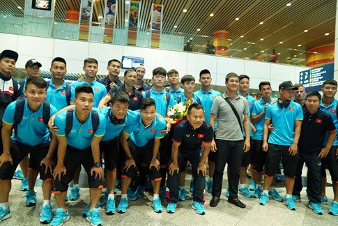 Đến Malaysia chiến SEA Games, HLV Hữu Thắng tuyên bố xanh rờn - Ảnh 2.