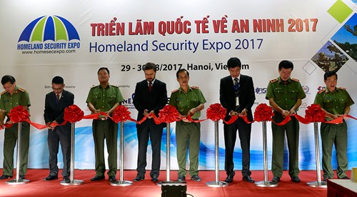 Khai mạc Triển lãm quốc tế về an ninh 2017 - Ảnh 1.