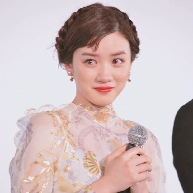 Chỉ vì khóc quá đẹp, nữ diễn viên 18 tuổi Nhật Bản nổi tiếng sau 1 đêm - Ảnh 1.