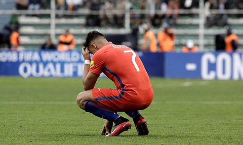 Alexis Sanchez: Tôi đã khóc. Tôi mệt mỏi lắm rồi - Ảnh 1.