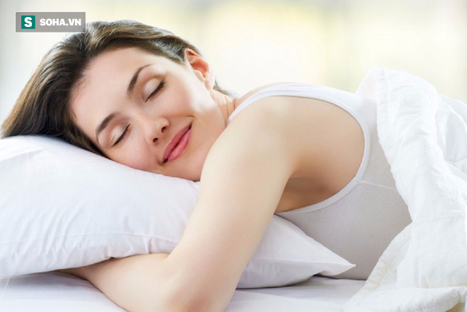 Nhiệt độ phòng ảnh hưởng lớn đến giấc ngủ sâu: Nên để nhiệt độ tự nhiên hay mát lạnh? - Ảnh 1.