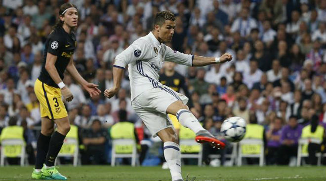 Real: Ronaldo bị chê vô dụng, không xứng giành QBV - Ảnh 2.
