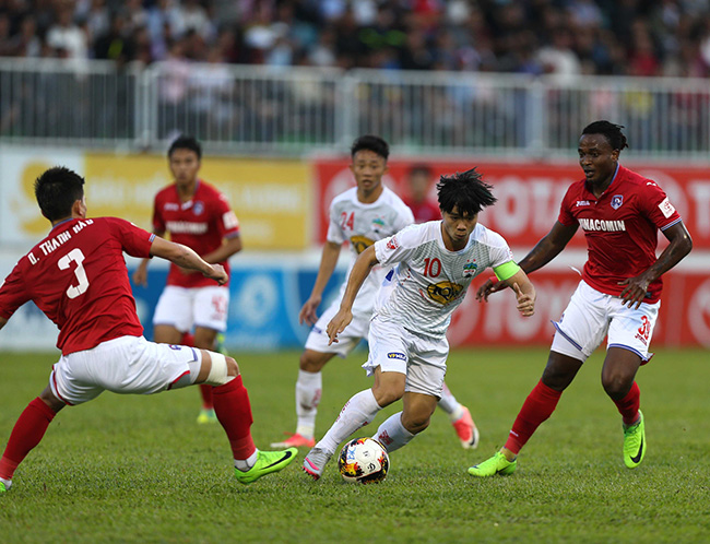 Vòng 18 V-League: Công Phượng nửa vời, HAGL đau đầu - Ảnh 2.