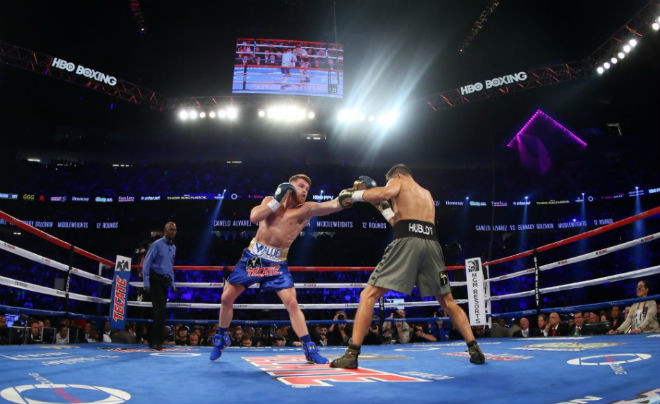 Boxing kinh điển Golovkin - Alvarez: 12 hiệp khốc liệt, kết cục không ngờ - Ảnh 2.