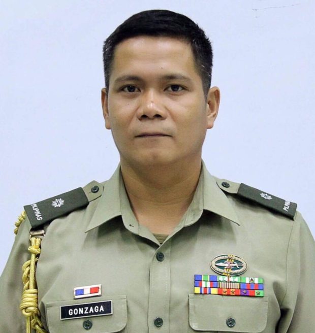 Vệ sĩ của Tổng thống Philippines tử vong với vết đạn trên ngực - Ảnh 1.
