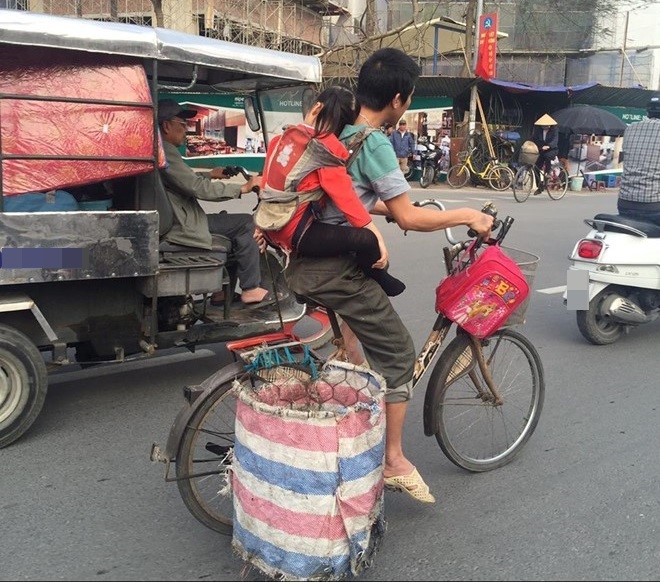  Ngoài Quốc Tuấn, ngoài kia cũng còn nhiều người cha vĩ đại theo một cách khác, như câu chuyện này - Ảnh 2.