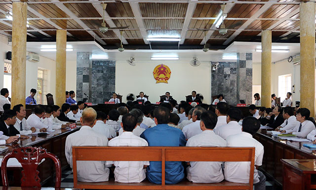 34 cán bộ Hải quan tỉnh An Giang hầu tòa vì nhận tiền “bồi dưỡng” - Ảnh 1.
