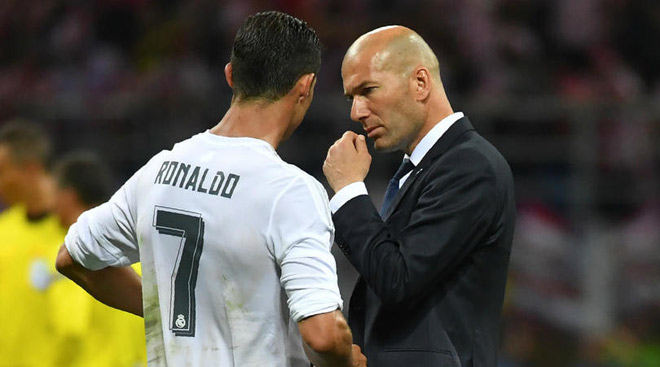 Ronaldo ngăn Real mua Cavani, “dạy khôn” Zidane dùng người - Ảnh 2.