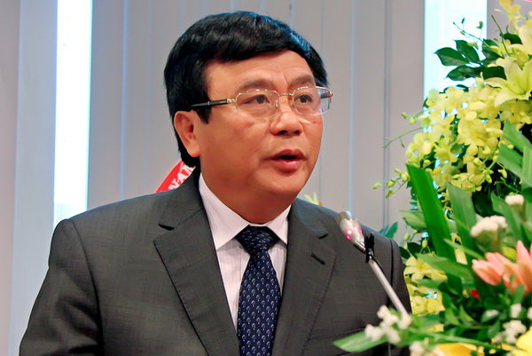 Bầu bổ sung ông Phan Đình Trạc và Nguyễn Xuân Thắng vào Ban Bí thư - Ảnh 1.