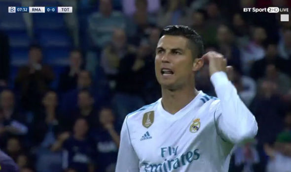 C1: Ronaldo giận tím mặt và thách đố Pep gửi Mourinho - Ảnh 1.