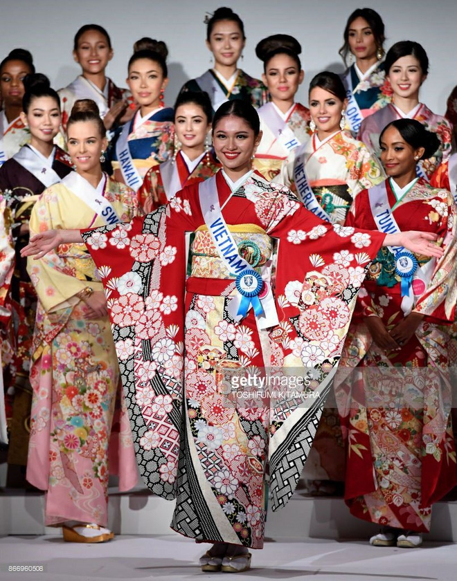 Vừa đặt chân tới Miss International 2017, Thùy Dung đã nhanh chóng giành giải thưởng đầu tiên - Ảnh 2.