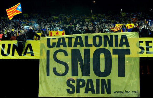 Barcelona sẽ chuyển sang giải nào nếu Catalunya tách khỏi Tây Ban Nha? - Ảnh 1.