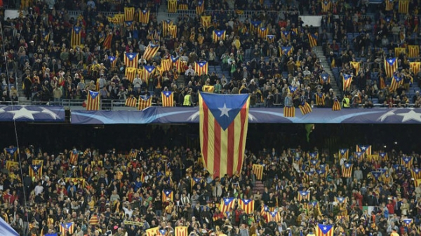 Catalan ly khai Tây Ban Nha: Messi có thể rời Barcelona  - Ảnh 1.