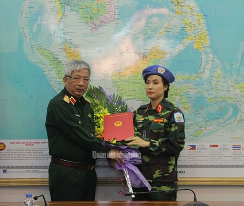 Vẻ đẹp của nữ sĩ quan Việt Nam đầu tiên tham gia nhiệm vụ Gìn giữ hoà bình LHQ - Ảnh 2.