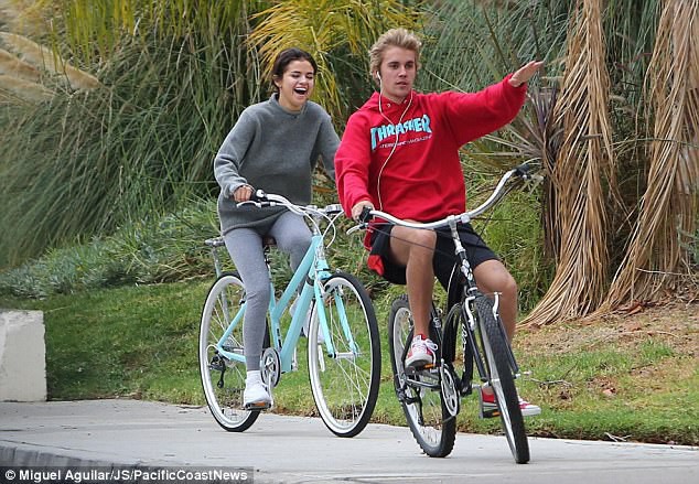Đây là tình sử của Justin và Selena suốt 7 năm qua: Dài và dai chẳng kém Cô dâu 8 tuổi! - Ảnh 1.