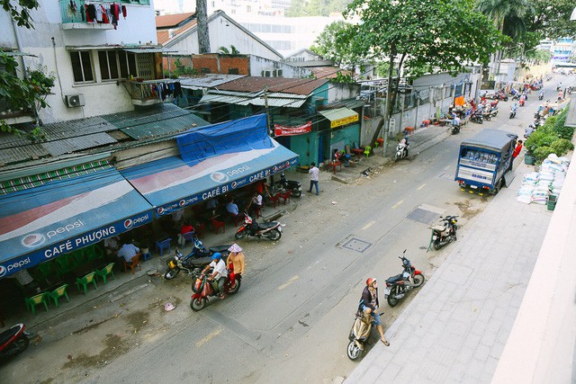 Thuận Kiều Plaza chính thức đổi tên thành The Garden Mall, hàng nghìn người Sài Gòn chen nhau vào khám phá trong ngày khai trương - Ảnh 2.
