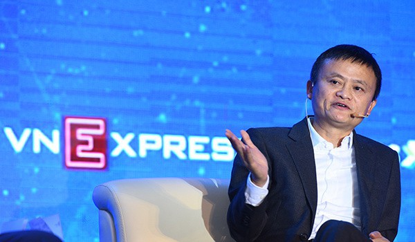 Jack Ma đã nói những gì trong 1 tiếng truyền cảm hứng cho doanh nhân, startup Việt? - Ảnh 1.
