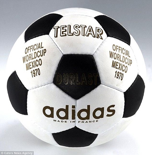 Adidas ra mắt trái bóng TELSTAR cho World Cup 2018 - Ảnh 1.
