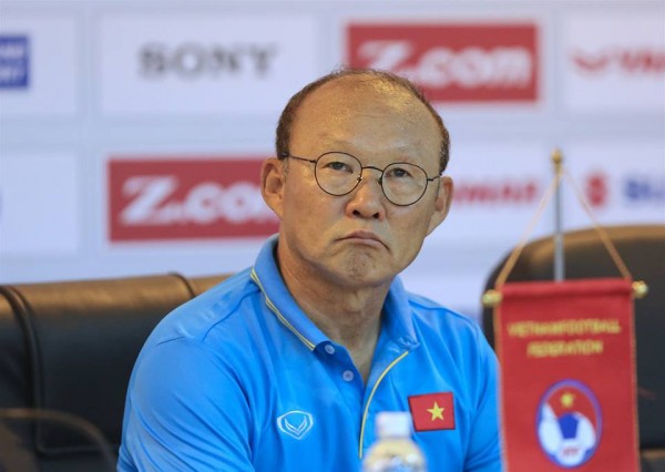 Trung vệ Quế Ngọc Hải dự đoán bất ngờ về trận đấu ra mắt của thầy Park Hang Seo - Ảnh 2.