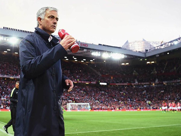 Với Mourinho, Old Trafford lại là điểm tựa vững chắc của M.U - Ảnh 2.