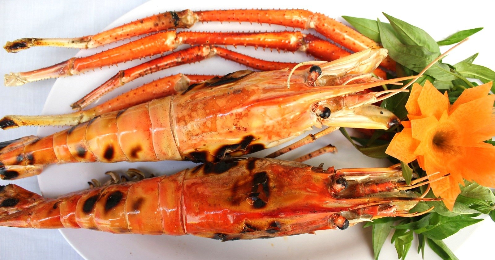 T&ocirc;m l&agrave; thực phẩm rất bổ dưỡng, nhưng những người n&agrave;y tốt nhất n&ecirc;n ki&ecirc;ng - Ảnh 2.