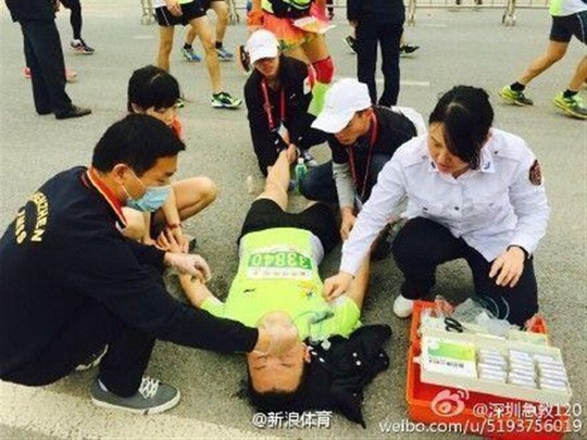 Trung Quốc: Nhiều người chết khi chạy marathon - Ảnh 1.