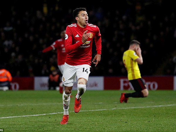 ĐIỂM NHẤN Watford 2-4 M.U: Young và Lingard quá hay. Lindelof tiếp tục gây ấn tượng - Ảnh 2.